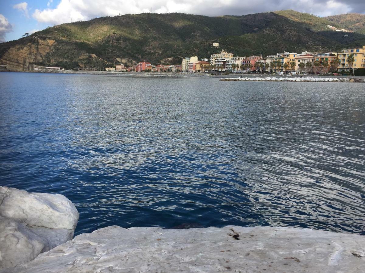 Ferienwohnung Raggio Di Sole Sestri Levante Exterior foto